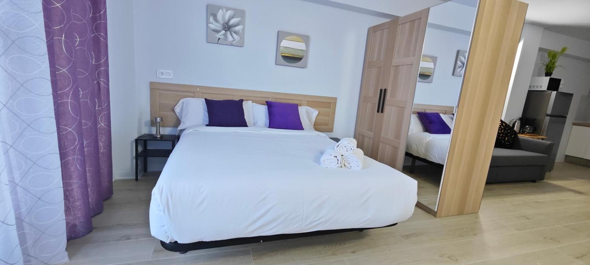 Ynfinity Aparthotel Valencia Exterior photo